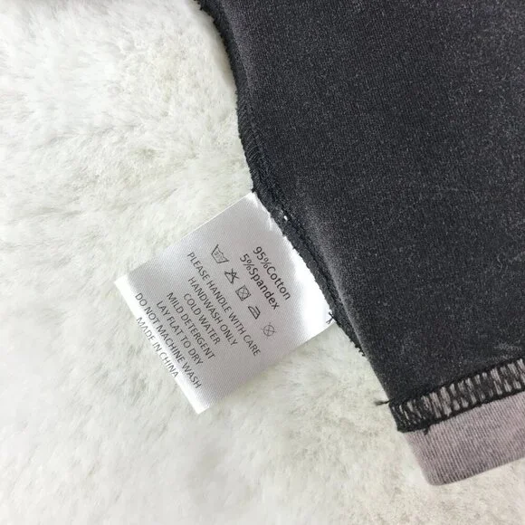 Reversible Cropped T-shirt TUPAC - Picture 5 of 8